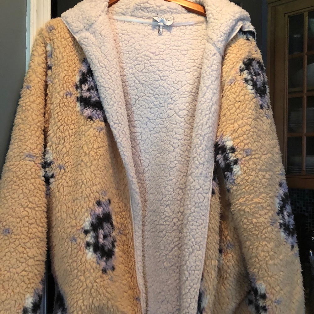 Urban Outfitters teddy coat M/L EUC